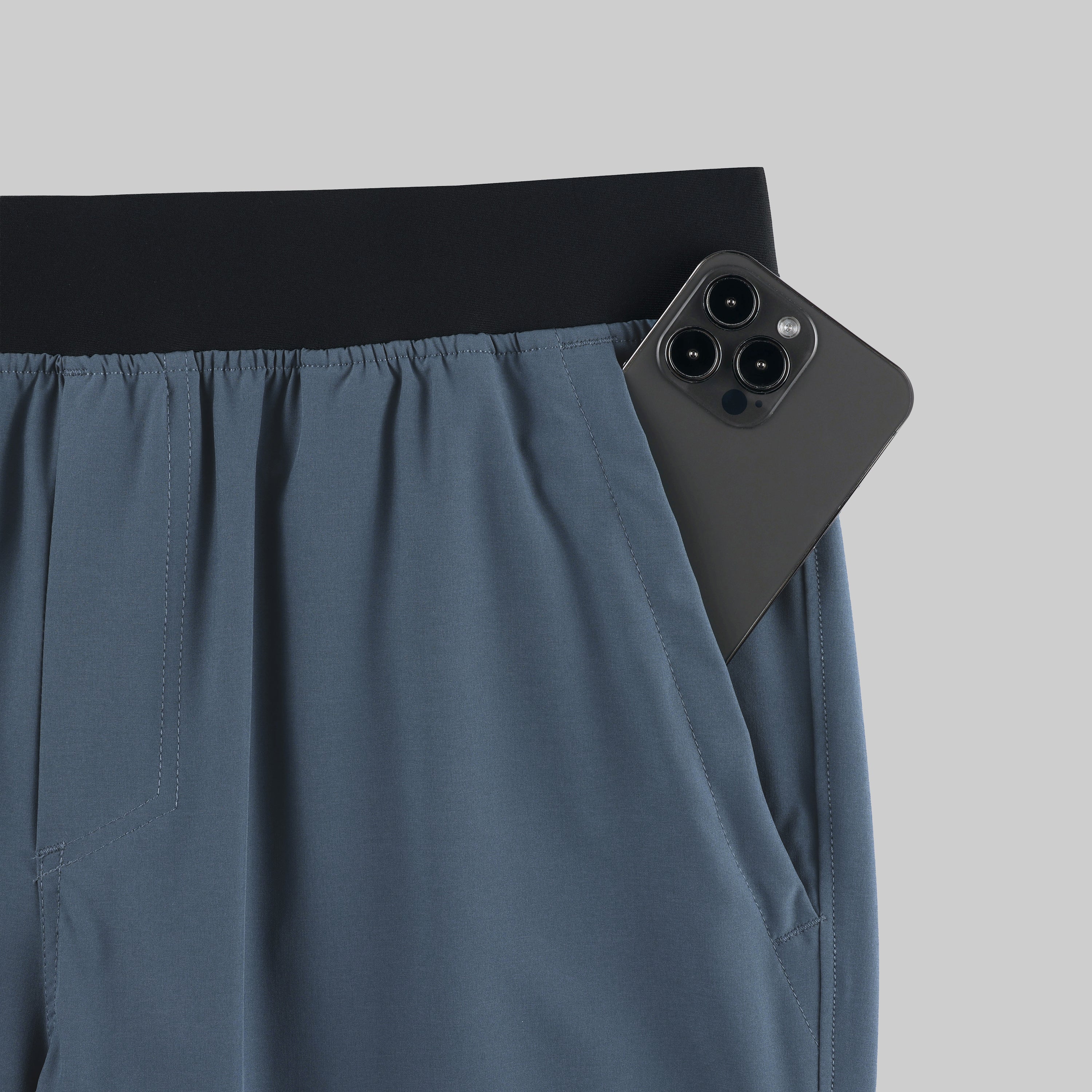 Threshold 2.0 Short - 5" Unlined