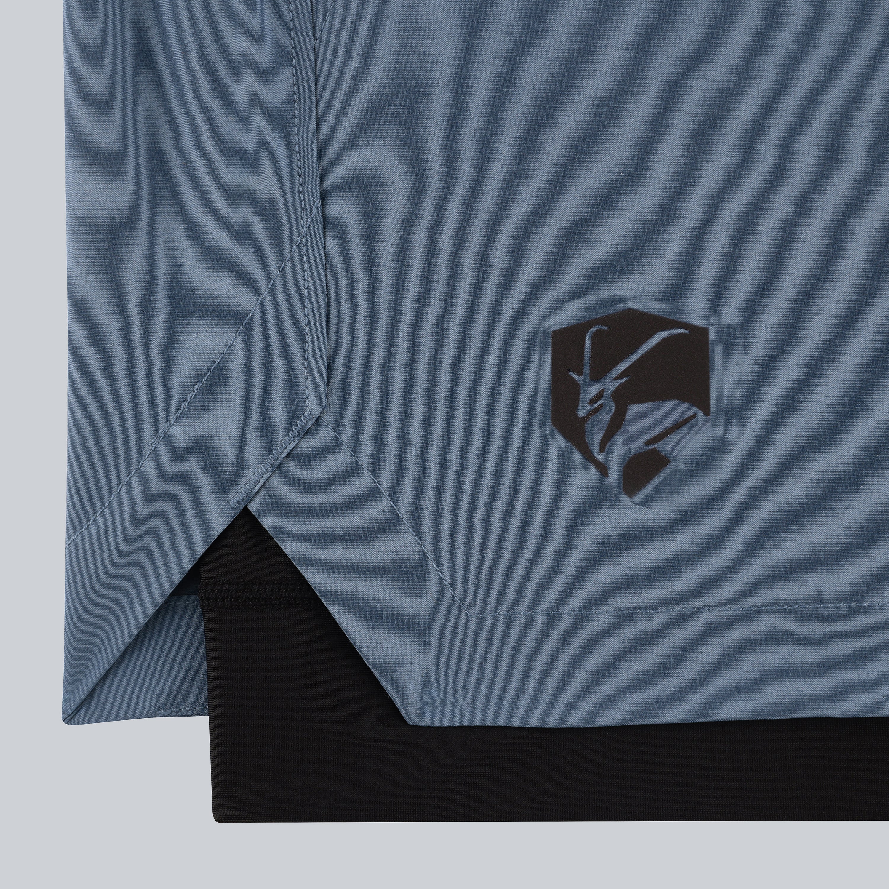 Threshold 2.0 Short - 5" with Compression