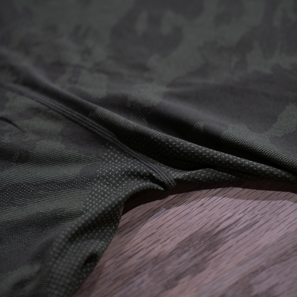 Seamless Shirt